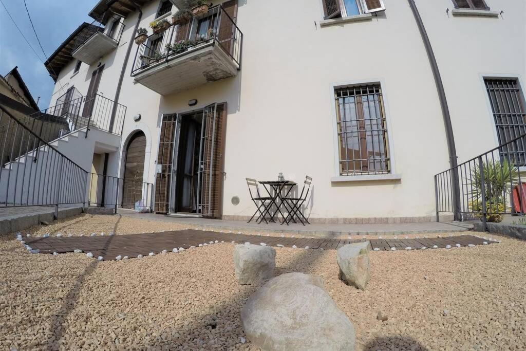 Casa Di Mirco - Ampio E Moderno Bilocale Lägenhet Castenedolo Exteriör bild