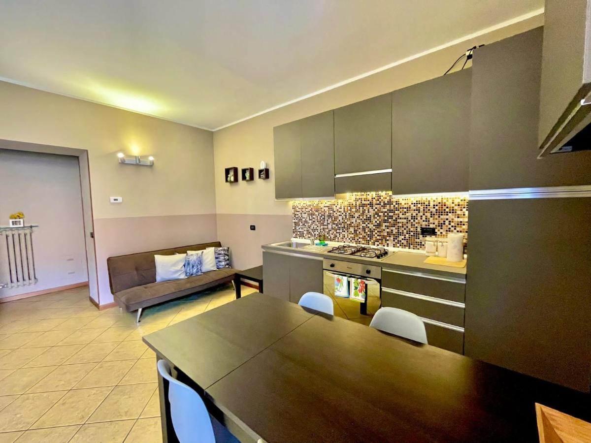 Casa Di Mirco - Ampio E Moderno Bilocale Lägenhet Castenedolo Exteriör bild